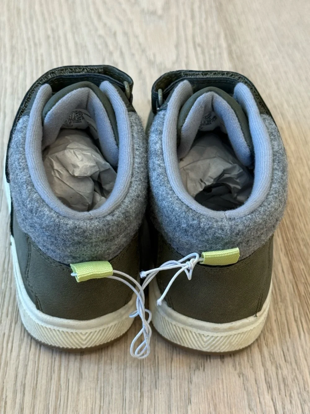 NWOT Cat & Jack Toddler Felix Sneaker Boots Green Size 10T